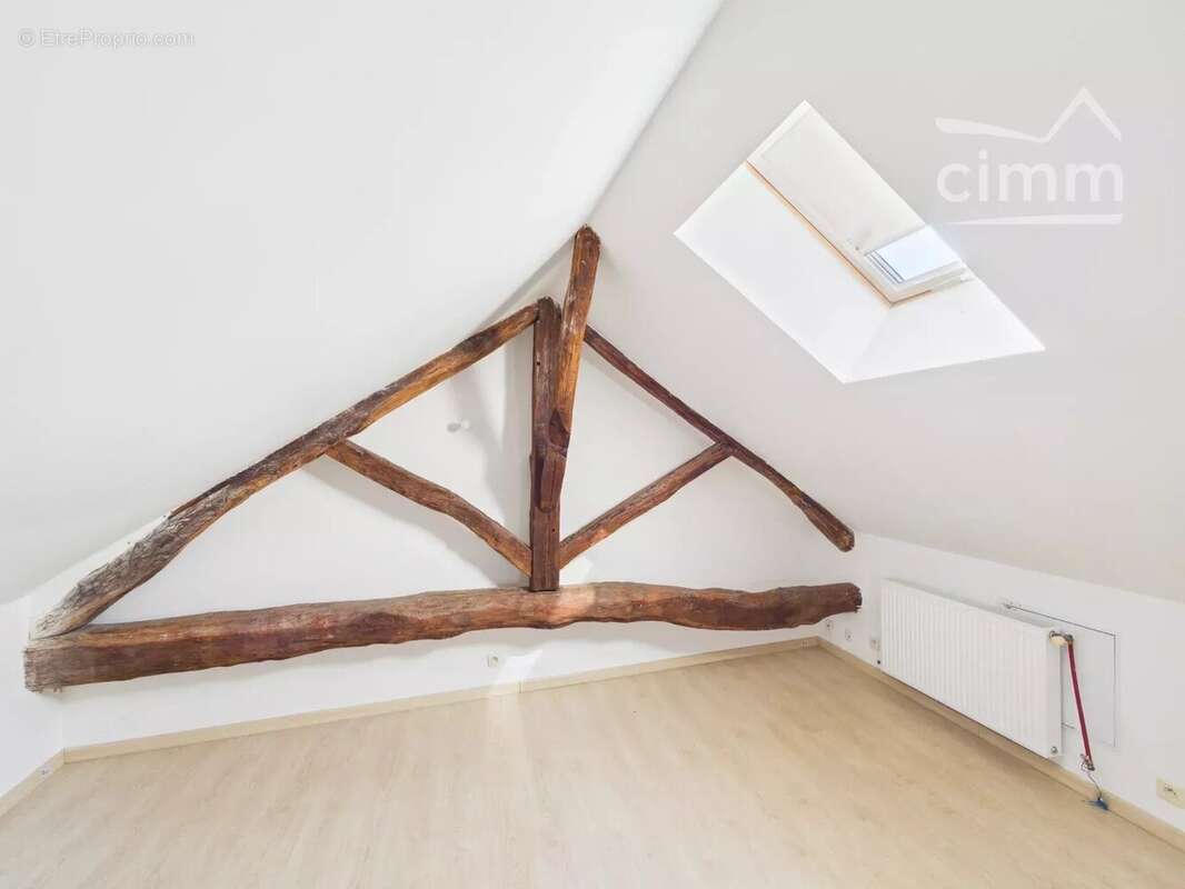 Appartement à SILLANS