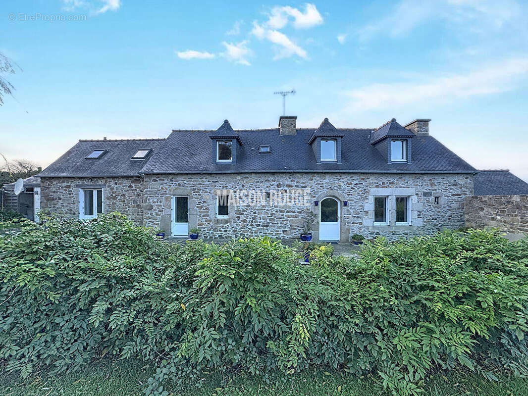 Maison à PLOUBAZLANEC