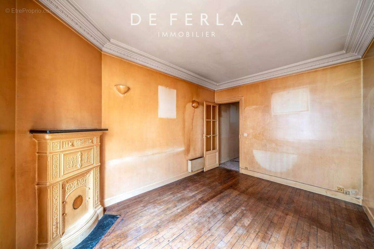 Appartement à PARIS-15E