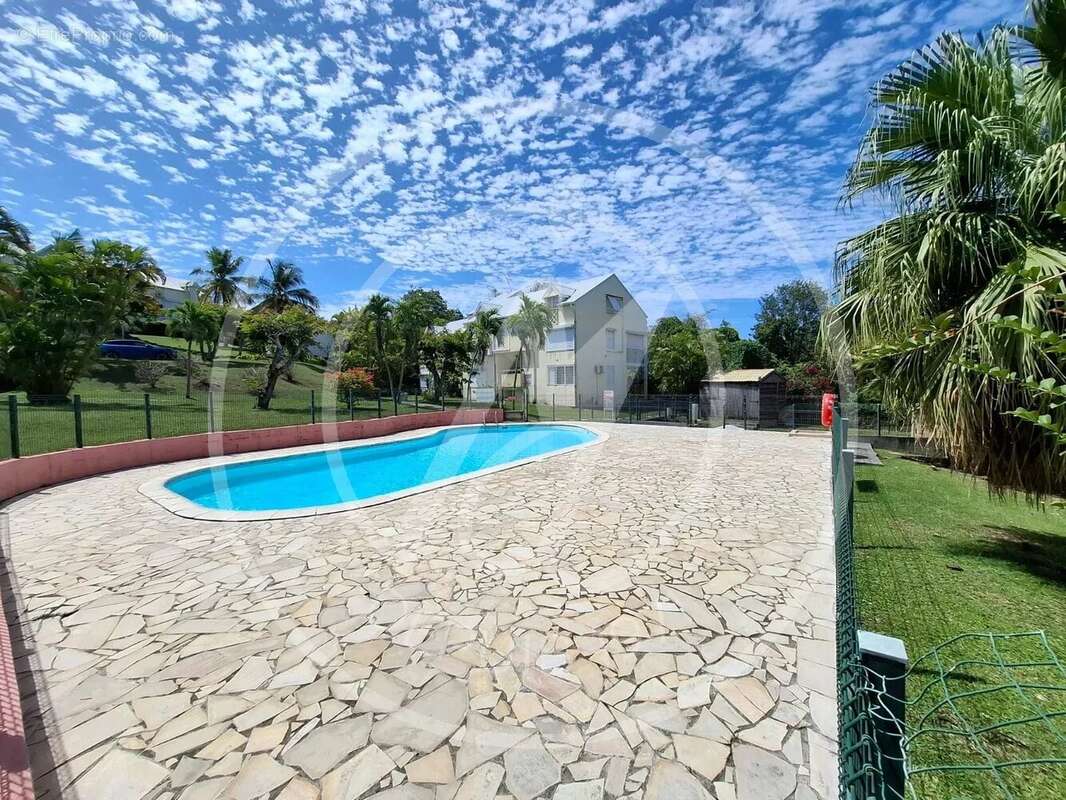 Appartement à LE GOSIER