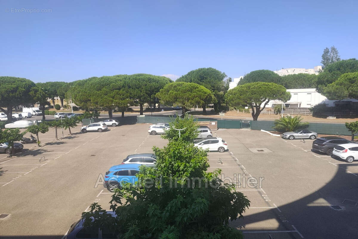 Appartement 39 m² à Le Grau-Du-Roi  - photo 6