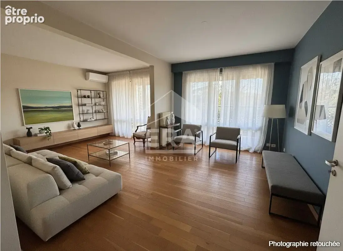 Écully  Grand appartement de caractère, 127 m² - photo 2