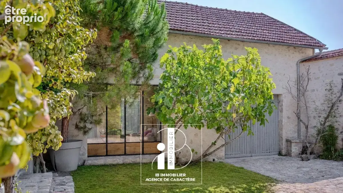 Bourron-marlotte – maison ancienne de caractère 210 m² – jardin clos 518 m² - photo 13