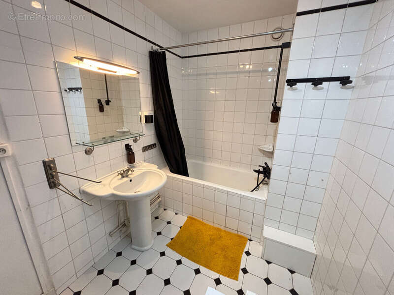 Appartement à JOUY-EN-JOSAS