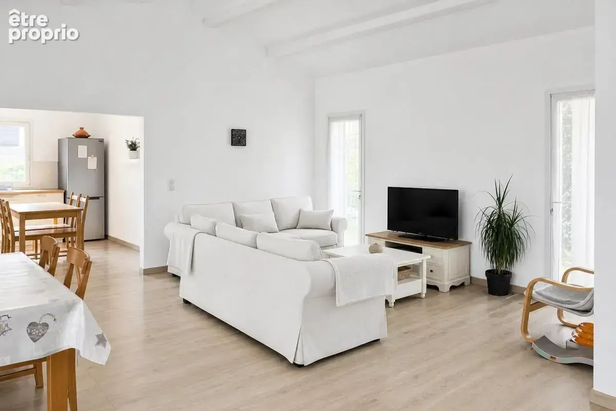 Maison de 6 pièces de 124 m² de 2016- 4 chambres DPE A - photo 2