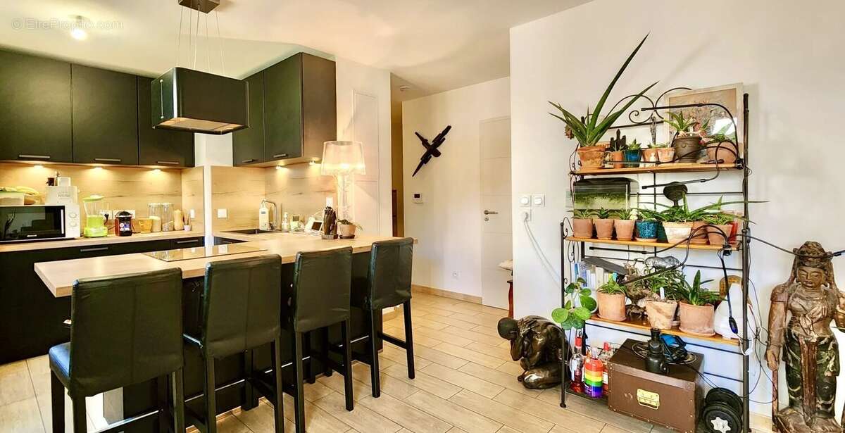 Appartement à CASTELNAU-LE-LEZ