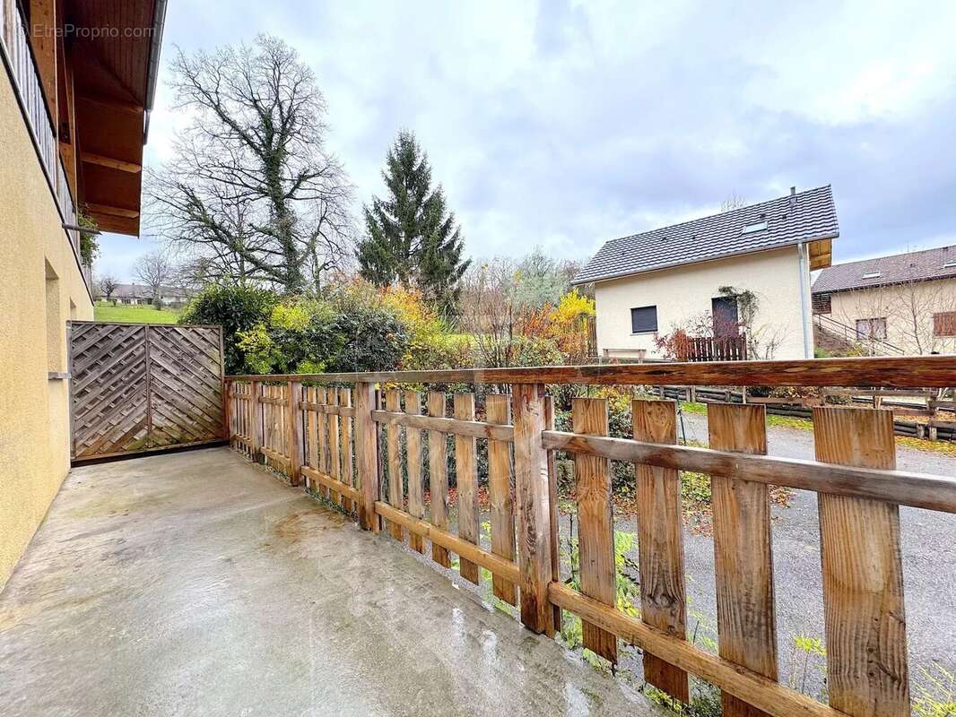 Appartement à ALBY-SUR-CHERAN