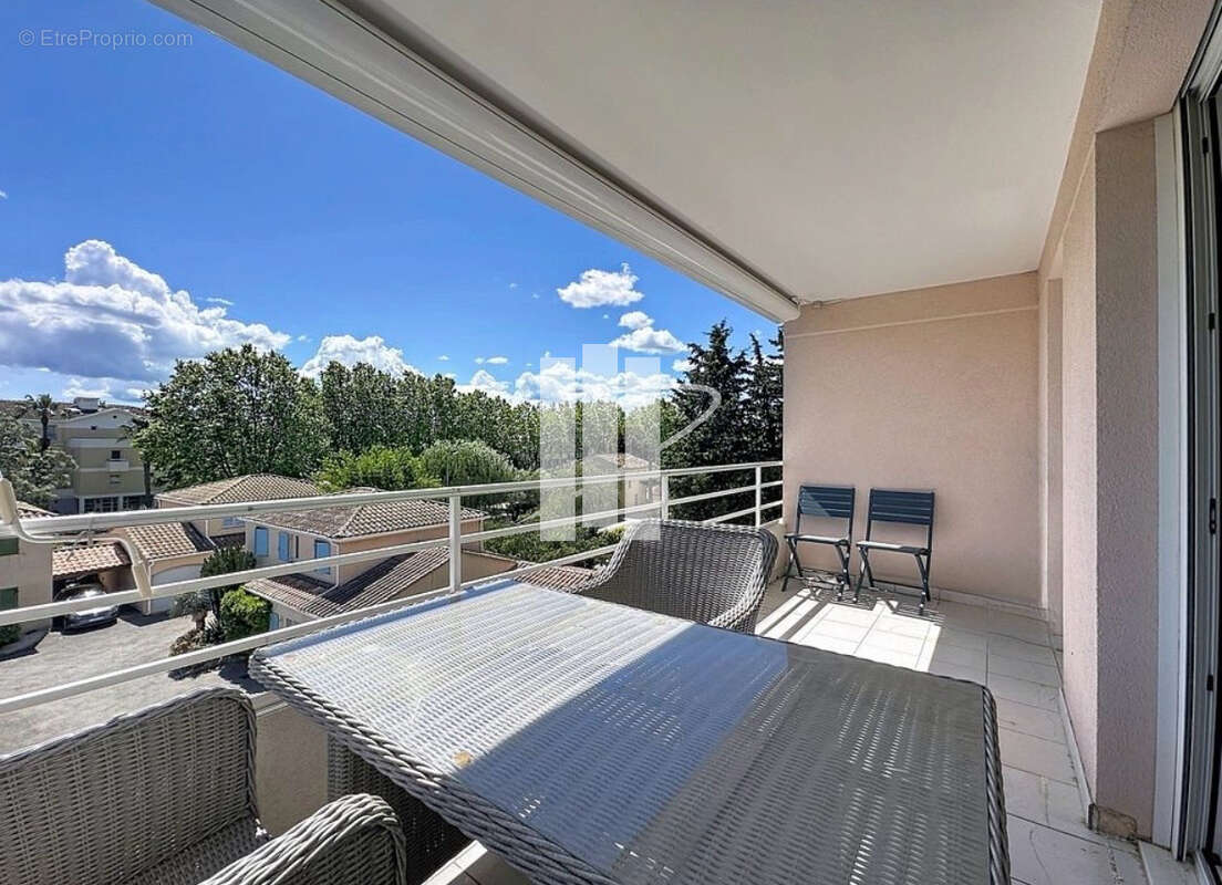 Appartement à FREJUS