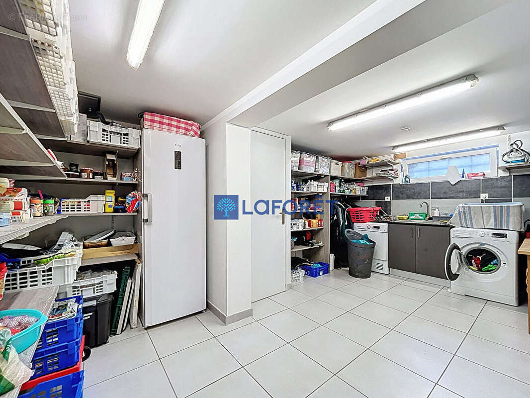 Maison à SAVIGNY-SUR-ORGE