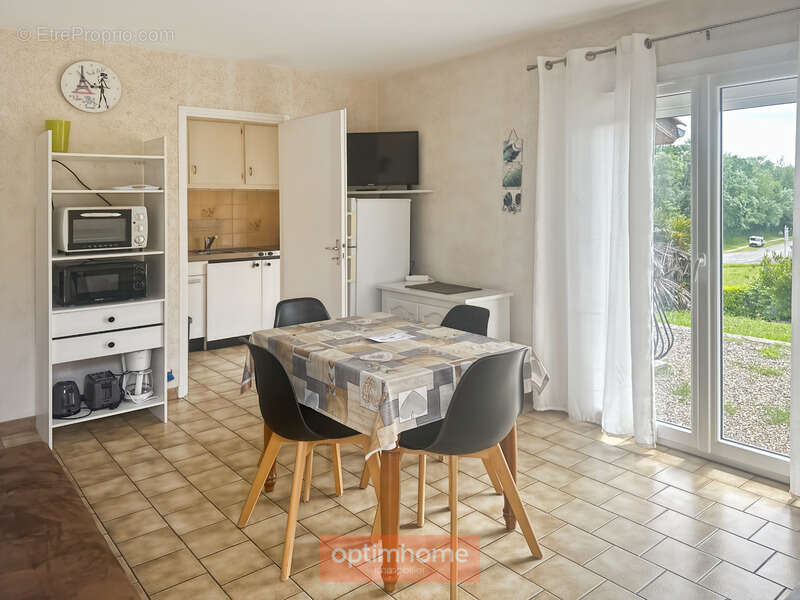 Appartement à MARGUESTAU
