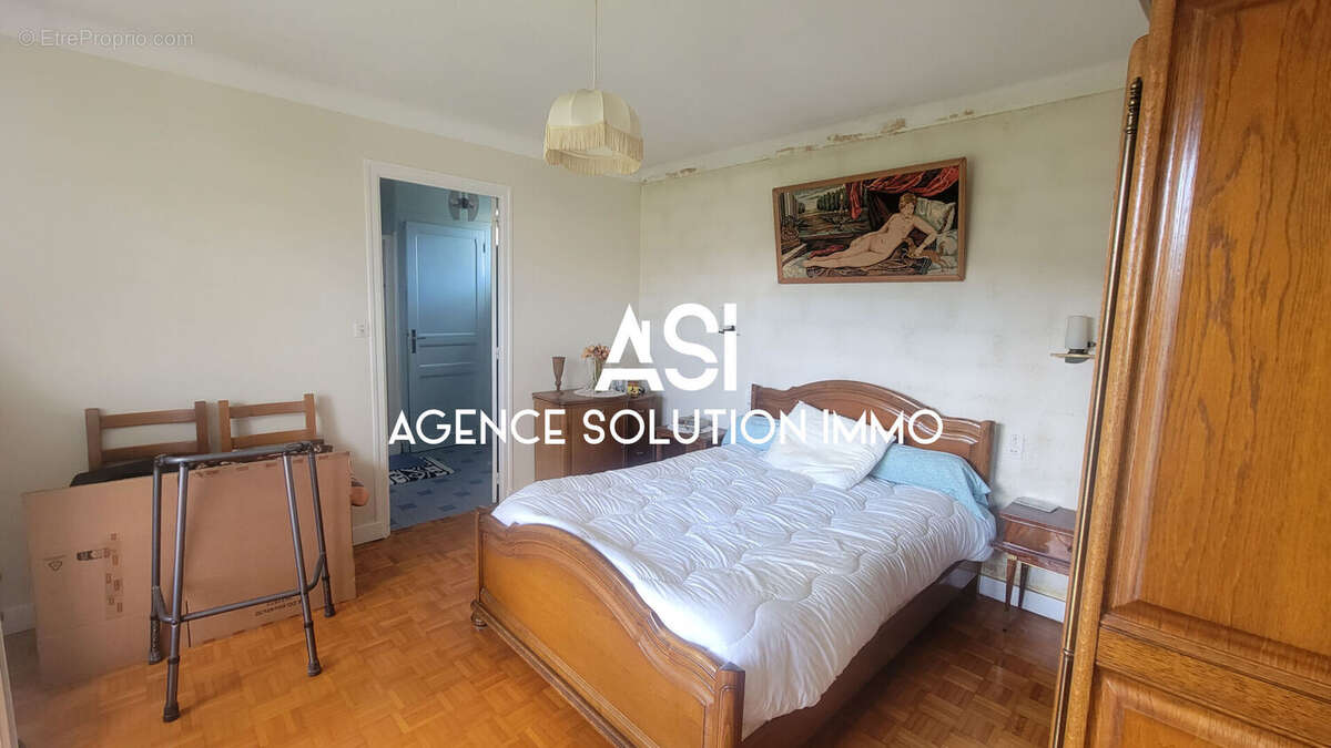 Maison à LA SUZE-SUR-SARTHE