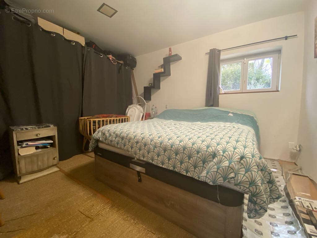 Maison à NEUILLY-SAINT-FRONT