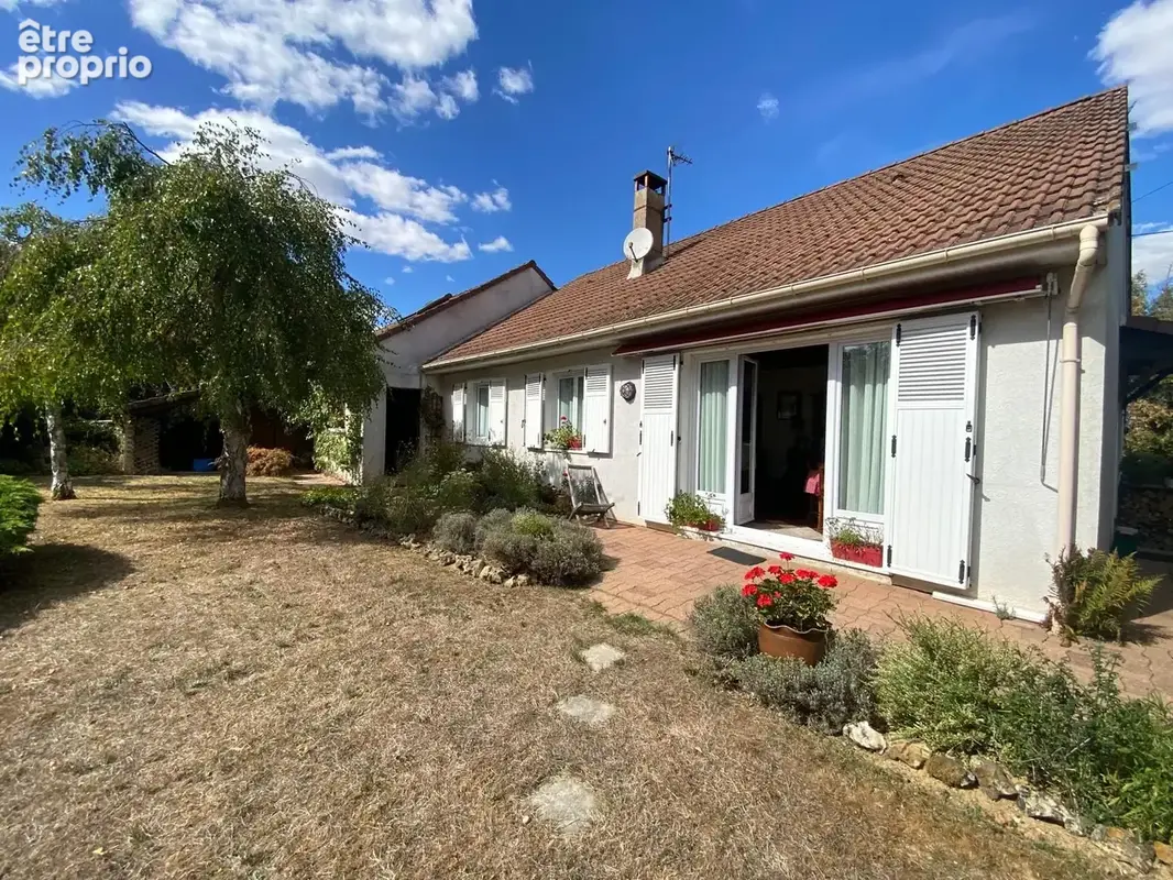 Maison à CHAUMOT