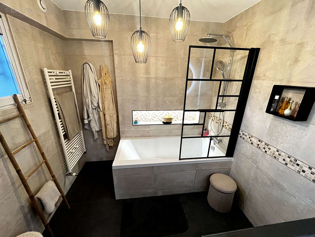 Maison à GRENTHEVILLE