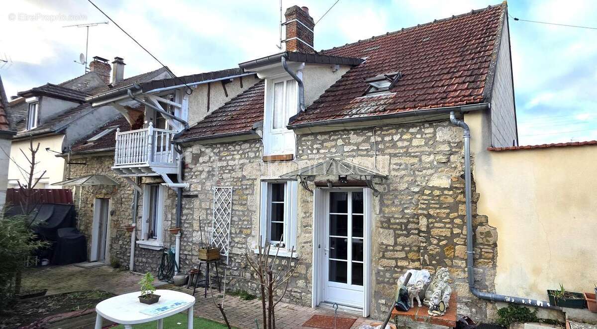 Maison à ANGY