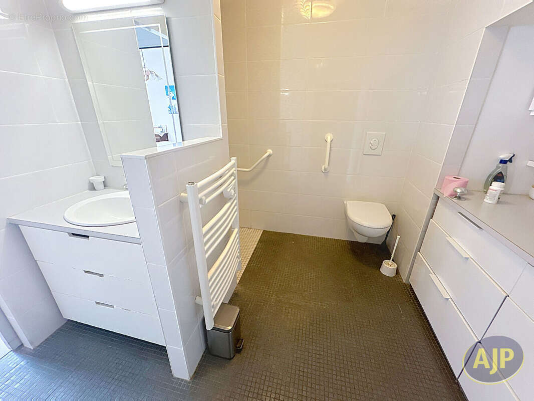 Maison à LA ROMAGNE