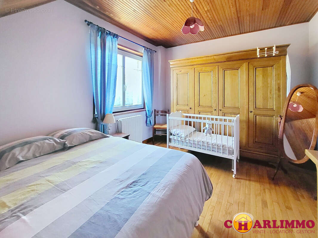 Maison 115 m² à Saint-Brice-Sur-Vienne  - photo 9