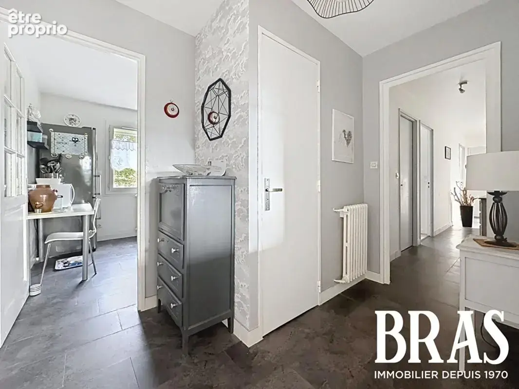 Saint sebastien sur loire - appartement 3 ch - 93 m² + cave + parking - photo 4