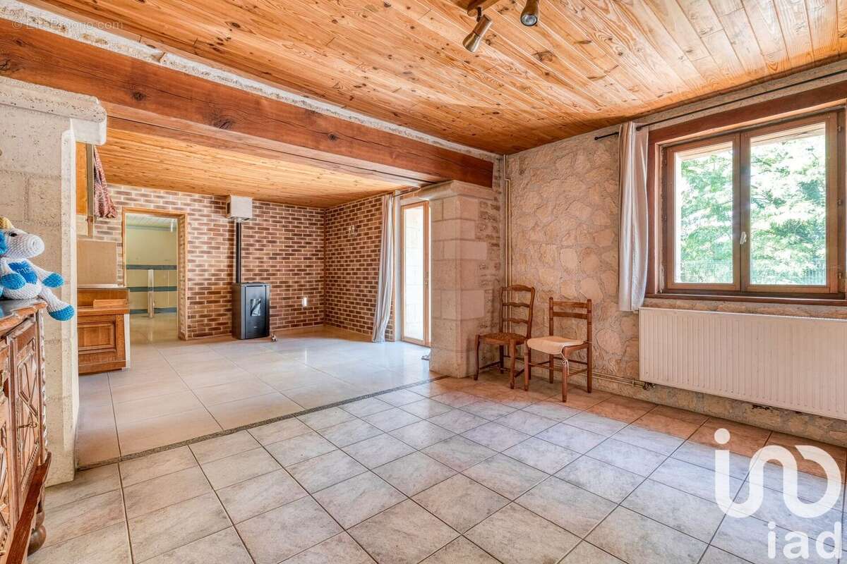 Photo 3 - Maison à CREPY-EN-VALOIS