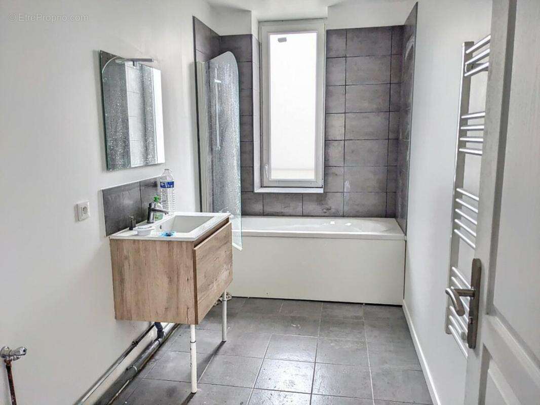Appartement à CAILLOUET-ORGEVILLE