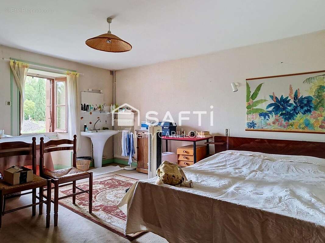 Maison 120 m² à Saint-Maixent-L'ecole  - photo 4