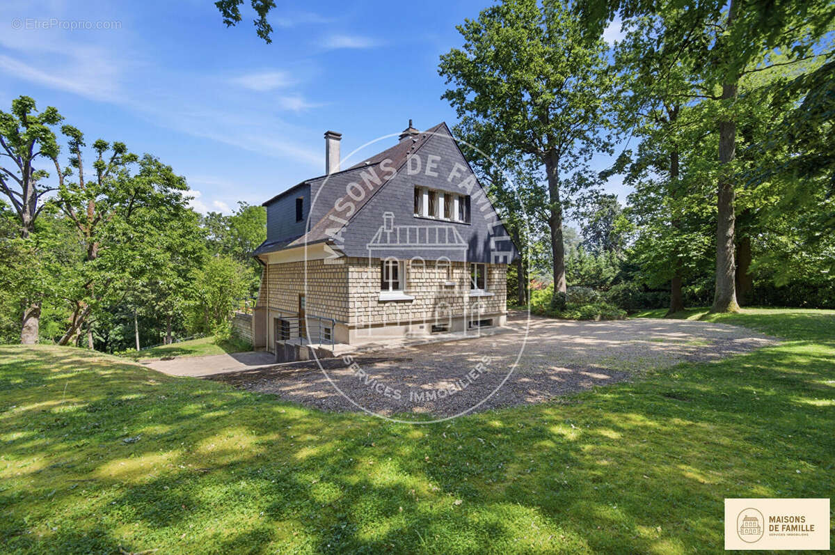 Maison à RUEIL-MALMAISON