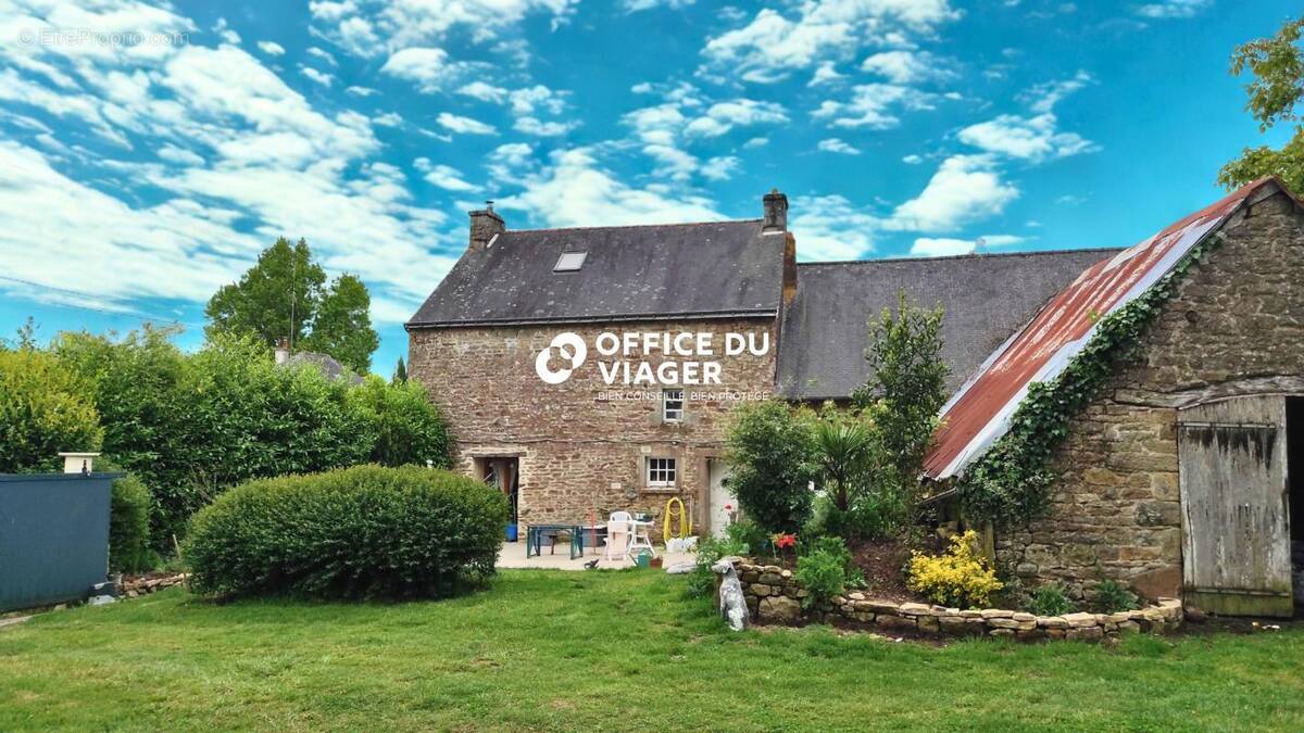 Maison à LOCMALO