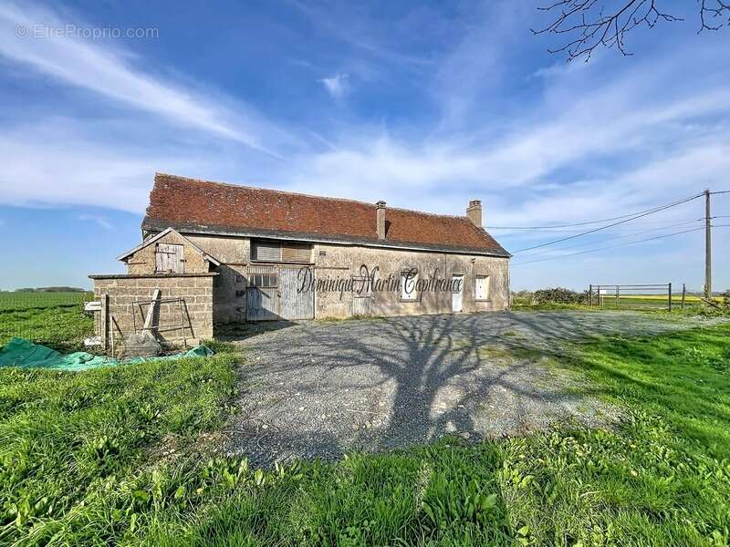 EPEIGNE SUR DEME (37)-Maison à vendre 3 pièces- terrain 2575m²- dépendances - photo 13
