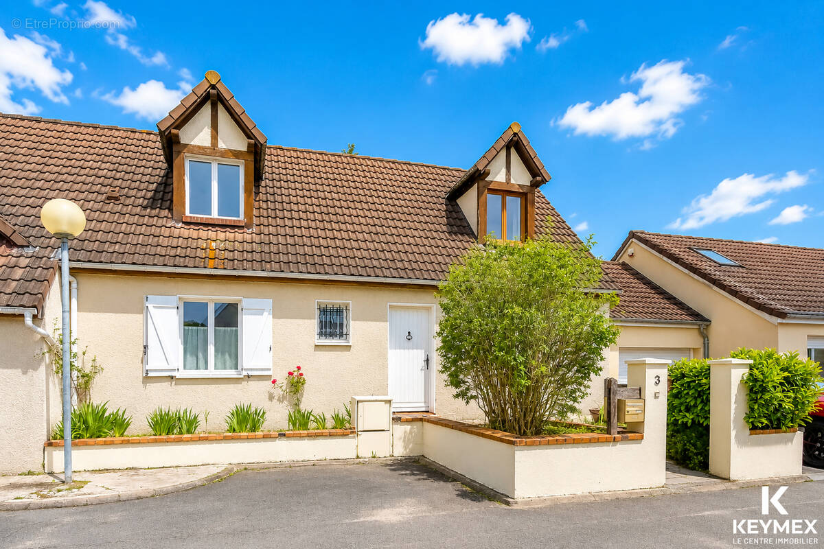 Maison à BRUYERES-SUR-OISE