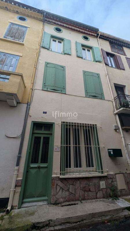 Maison à QUILLAN