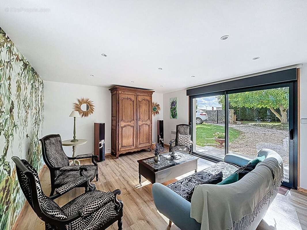 59176823d.jpg - Maison à ECOS