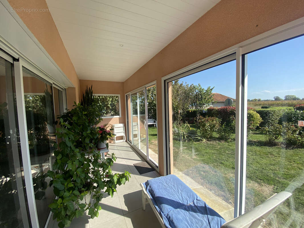 Maison à ESTIRAC