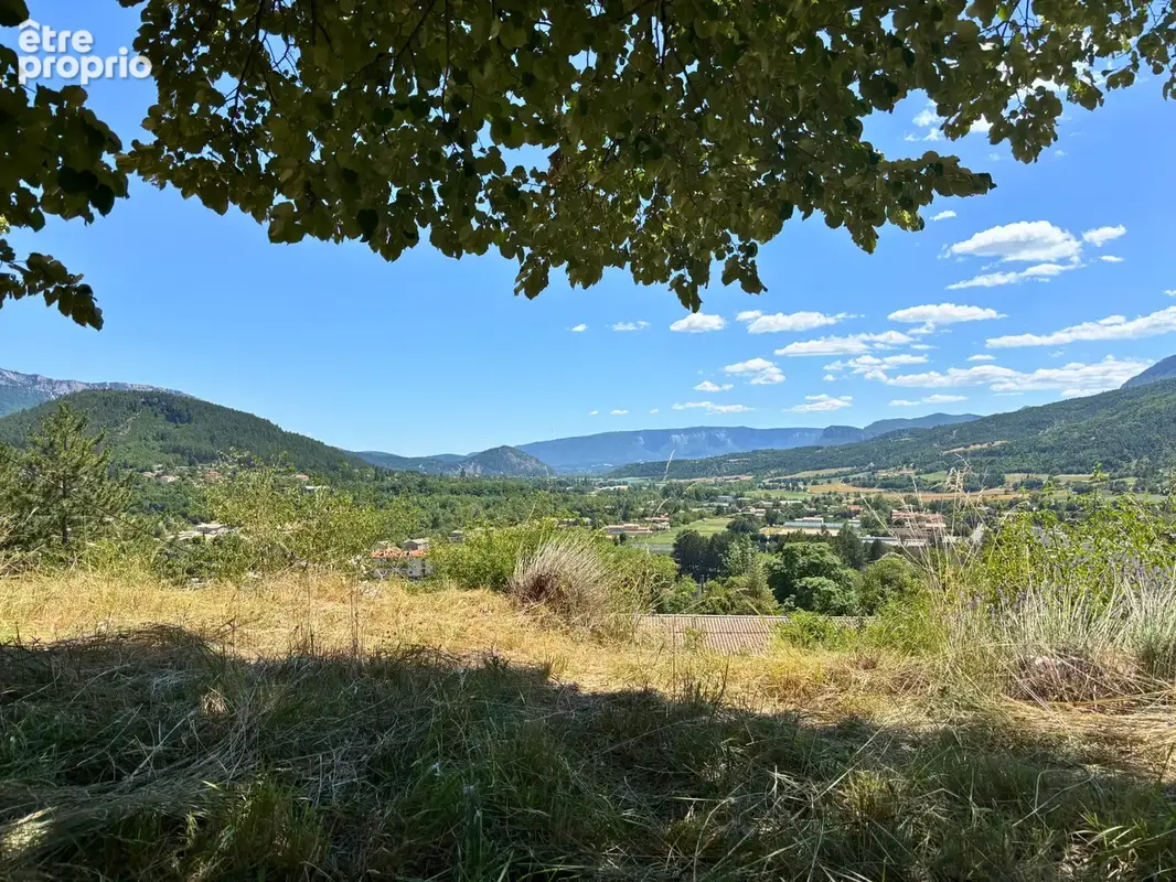 Photo Terrain à Serres au prix de 174 000€