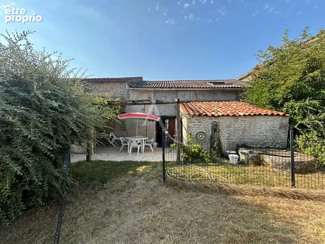 Dépendance à  La Taillée - photo 10