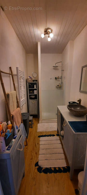 Maison à SAINT-MARTIN-D&#039;OLLIERES