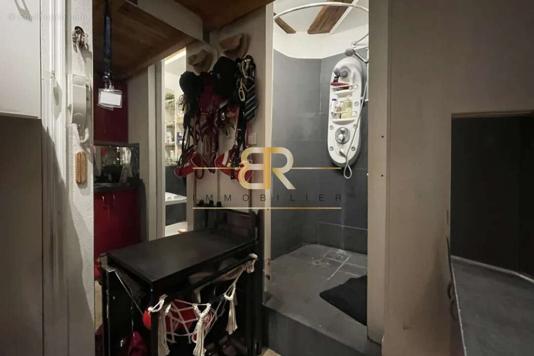 Appartement à PARIS-9E