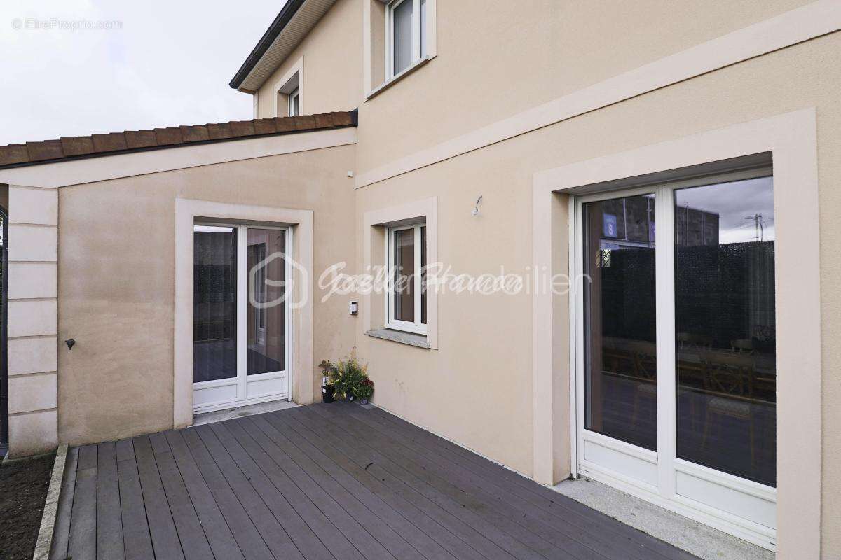 Maison à BEZONS