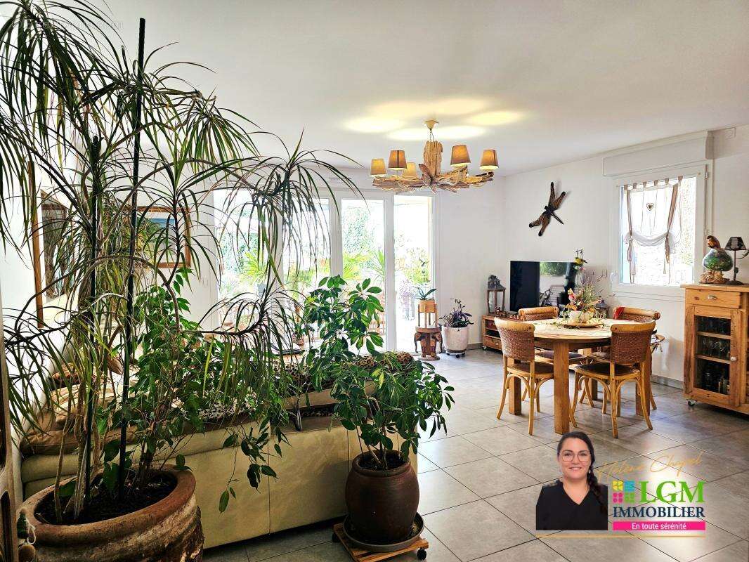 Alès - Appartement récent - Le confort rare en centre-ville - photo 5