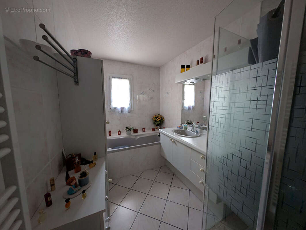 Maison Gujan Mestras 4 pièces 113.71 m2 sur parcelle de 750m2 avec garage - photo 11