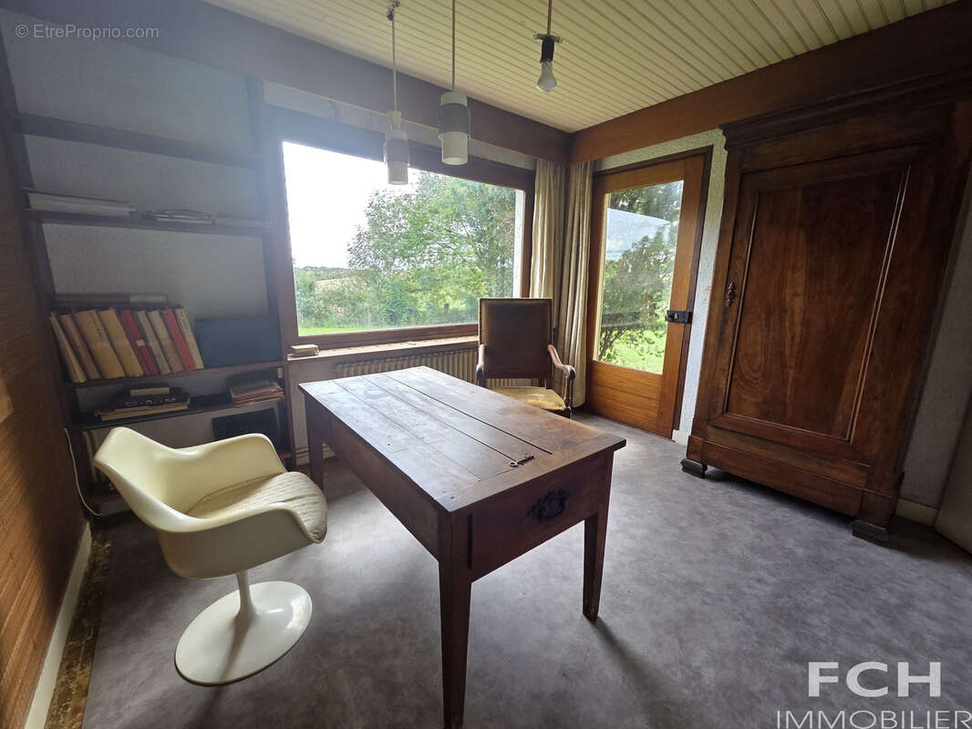 Villa de caractère avec vue - photo 11