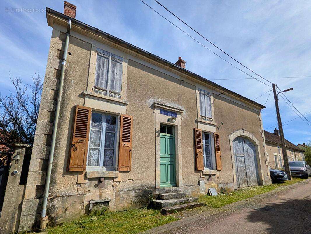 Maison Mesves Sur Loire 3 pièce(s) 57 m2 - photo 2