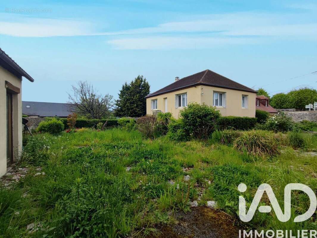 Maison 64 m² à Magny-En-Vexin  - photo 8