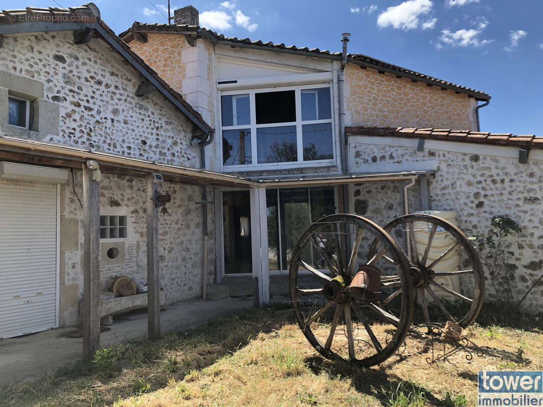 Maison à ALLOUE