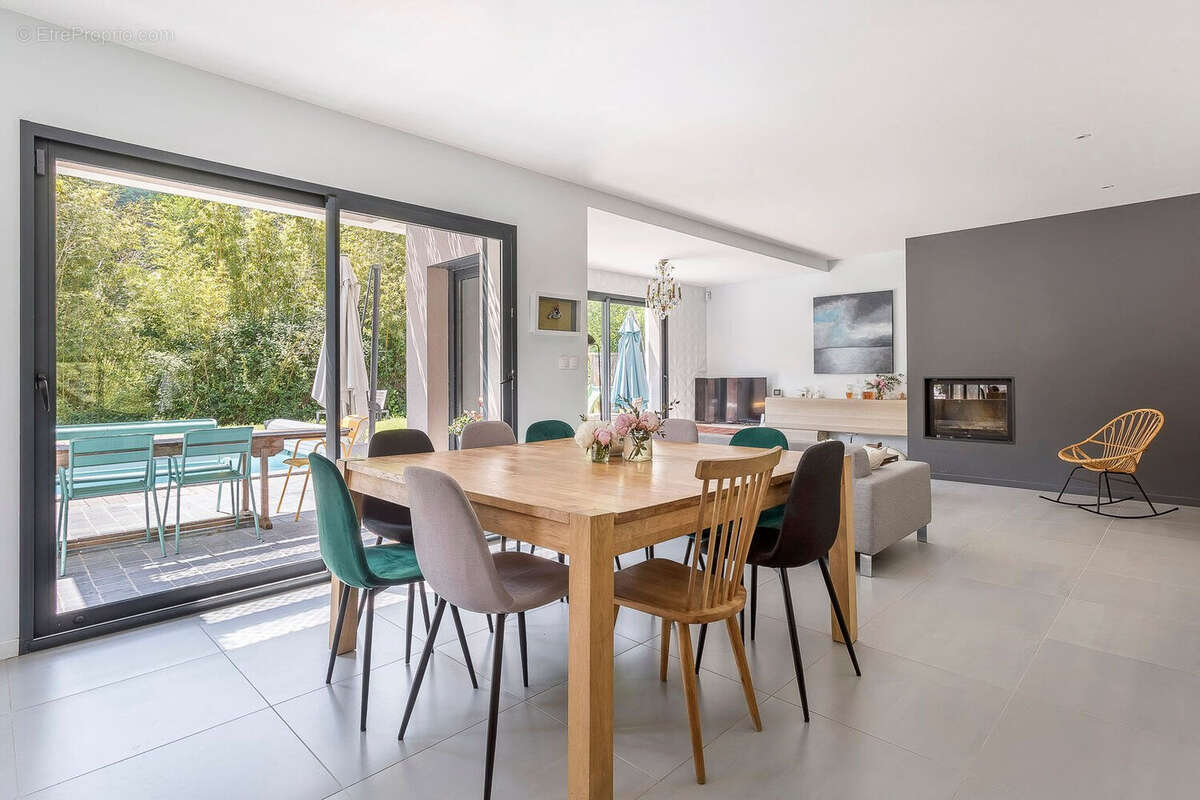 Maison à SAINT-DIDIER-AU-MONT-D&#039;OR