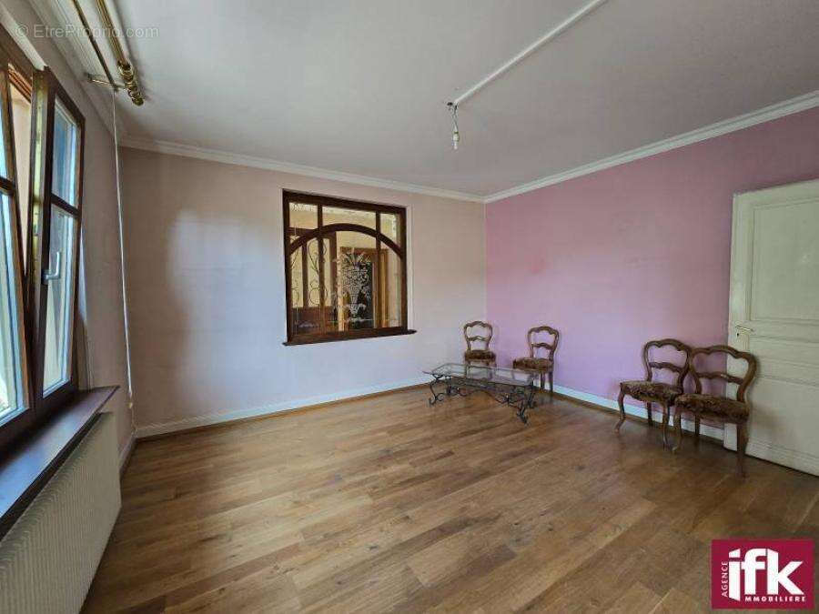 Andolsheim maison à rénover de 161m2 sur terrain de 7.43a - photo 9