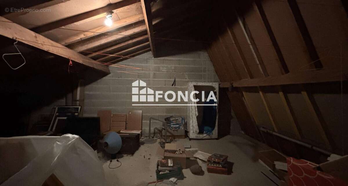 Maison a fort potentiel - photo 13