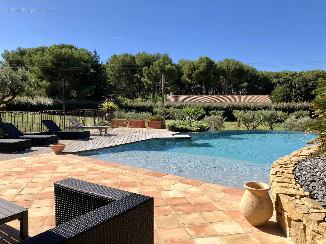 Maison à SIX-FOURS-LES-PLAGES