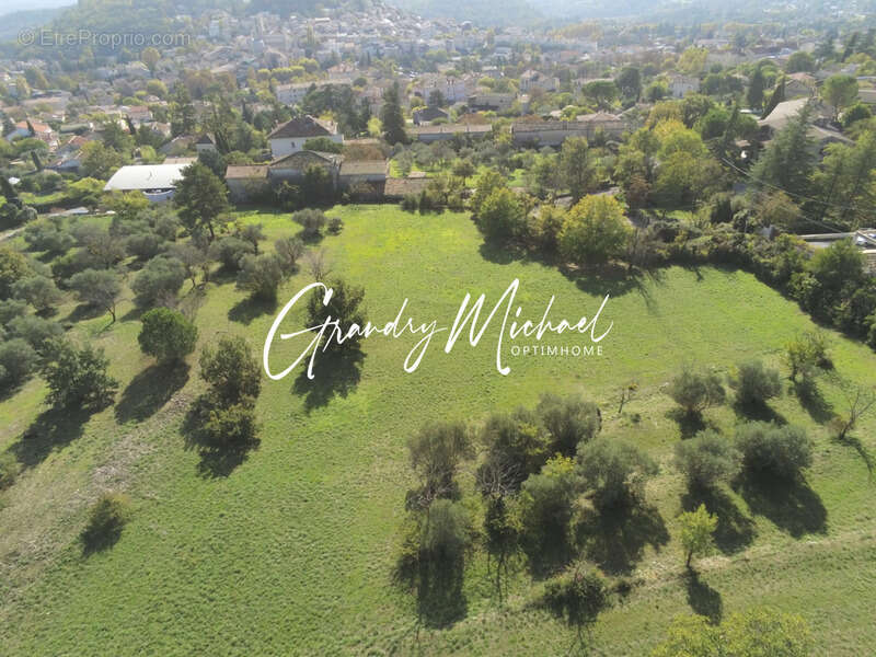 Terrain à FORCALQUIER