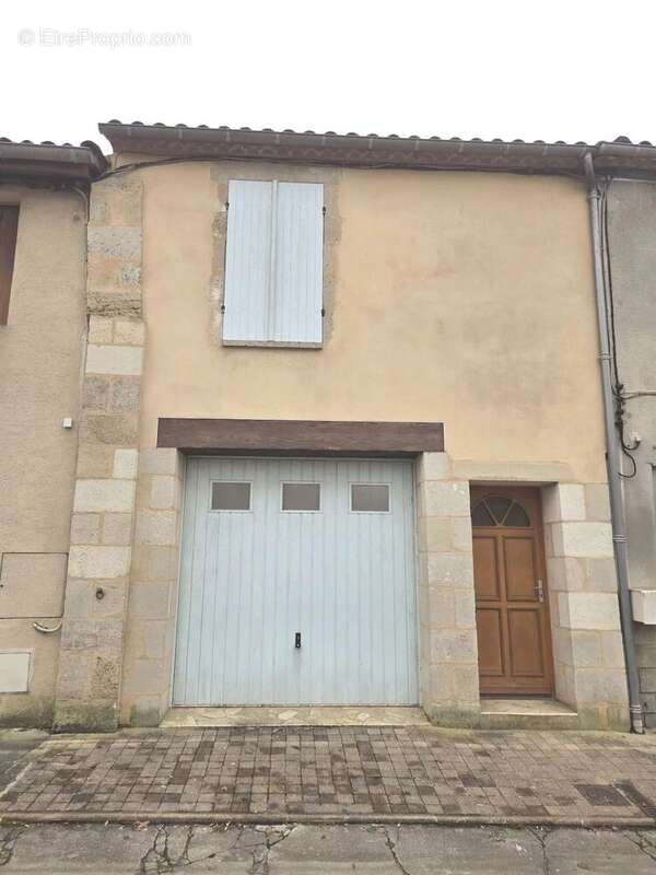 Maison à MONSEGUR