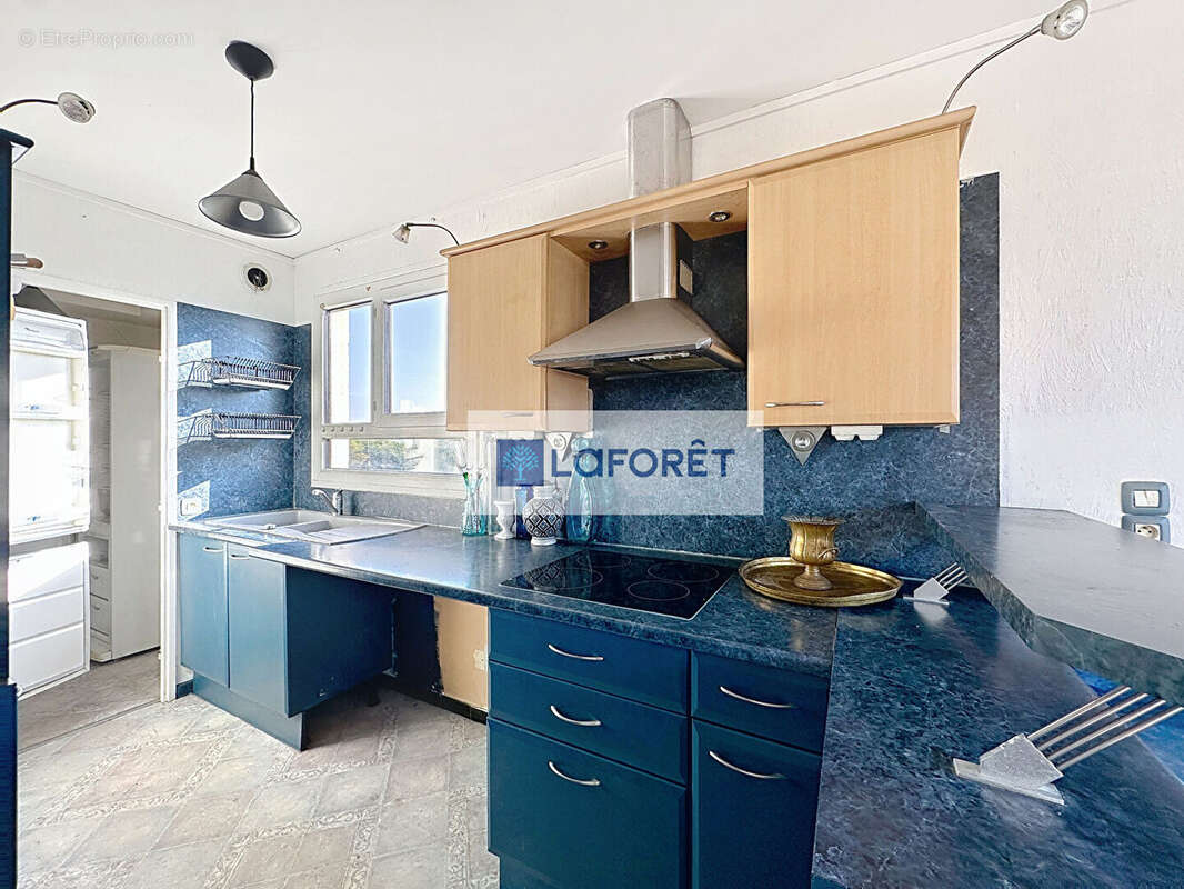 Appartement à SARTROUVILLE